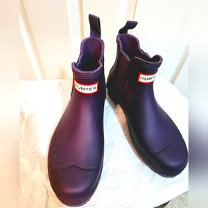 HUNTER Purple Boots size 6